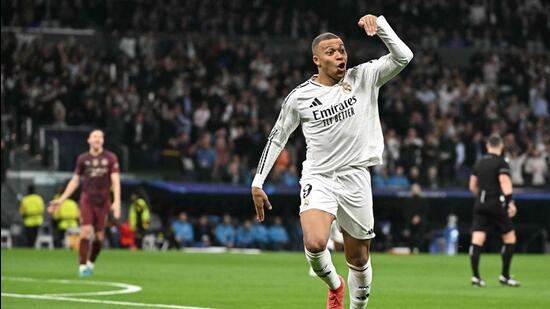 Kylian Mbappé scoorde voor het eerst een hattrick voor Real Madrid